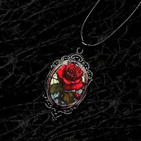 Elegant Red Rose in Vintage Black Frame Pendant Necklace - Picture 4 of 5